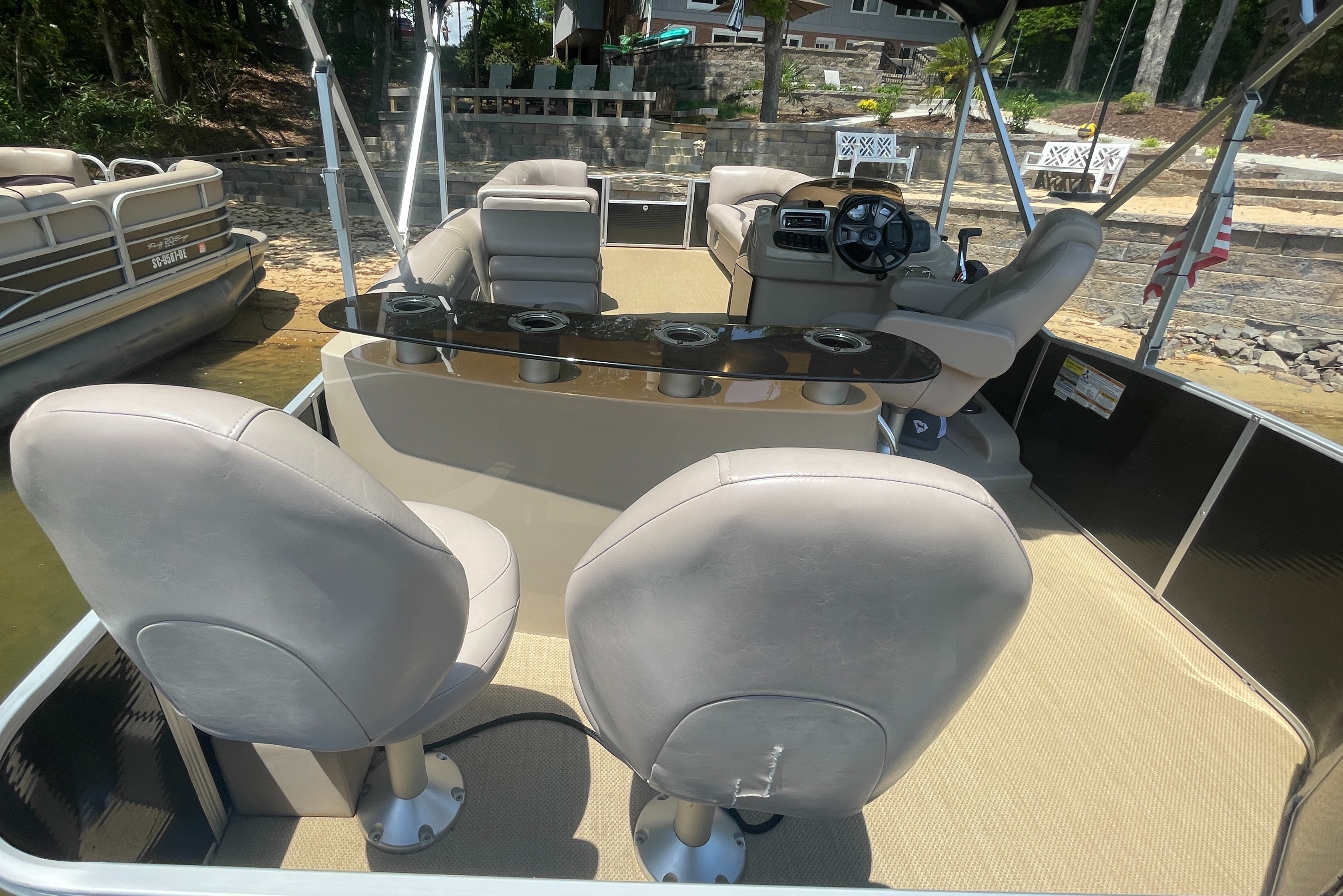 Best Pontoon Boat Rentals Find Pontoon Boat Rentals Near Me Docklyne